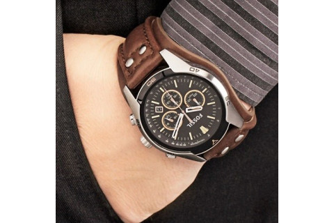 FOSSIL COACHMAN