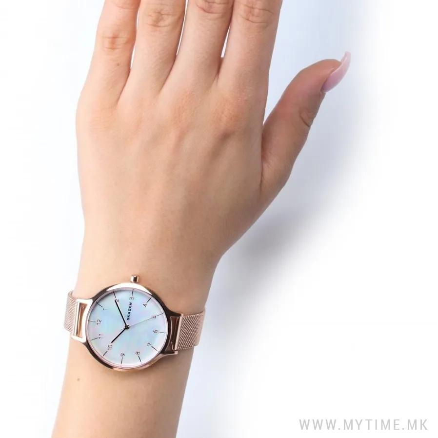 SKW2633 ANITA MY TIME
