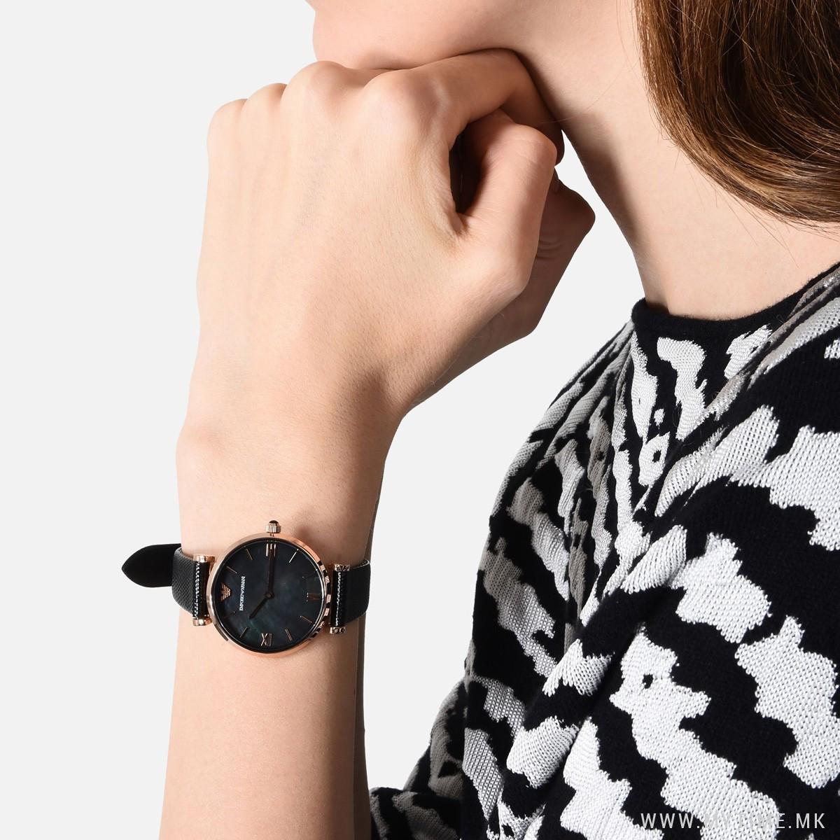 AR11060 GIANNI T-BAR 