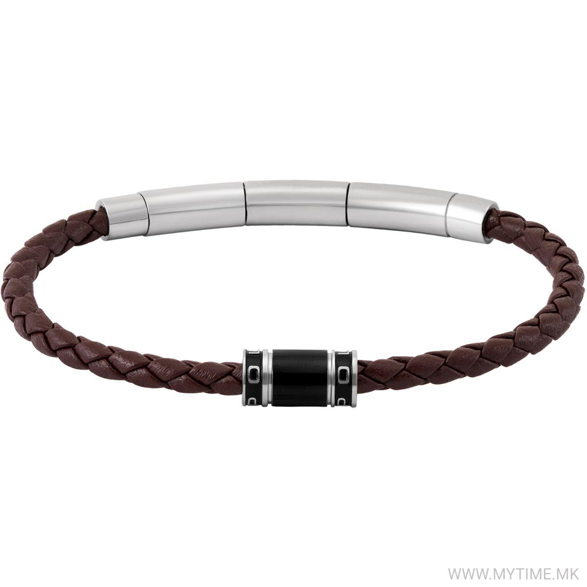 PEAGB0079403 CARBON 